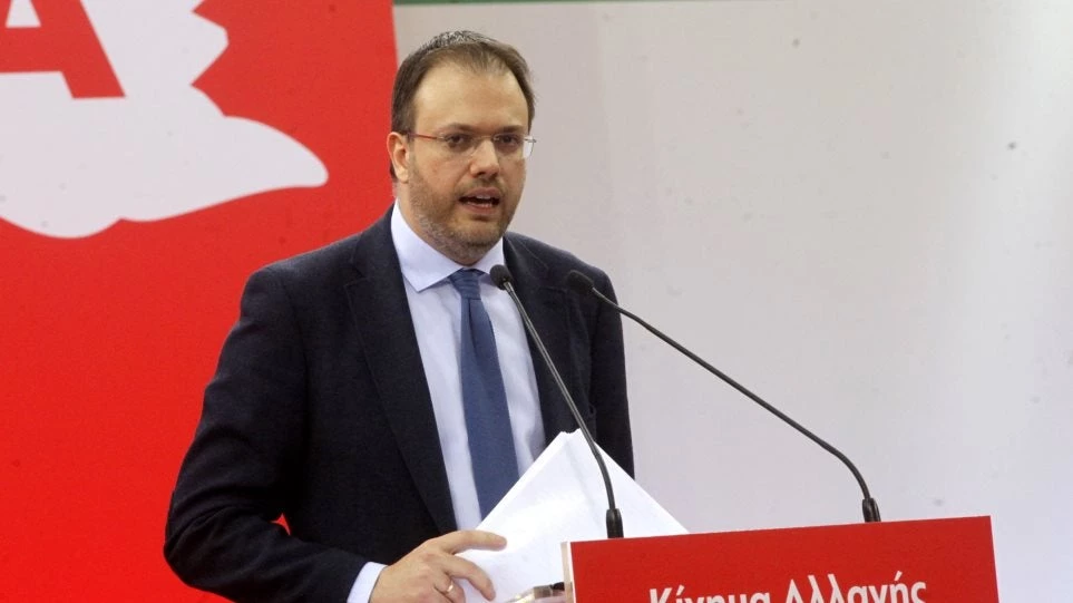 Θεοχαρόπουλος: Ο Τσίπρας όφειλε να έχει αποπέμψει τον Καμμένο εδώ και καιρό